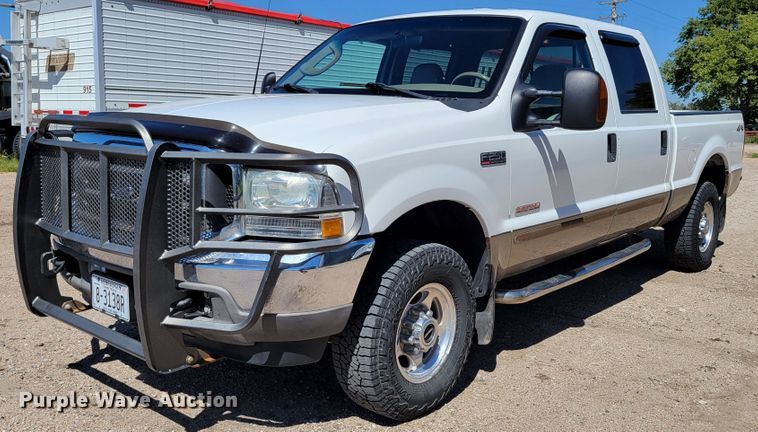 image for item DM8015 2003 Ford F250 Super Duty Lariat  Crew Cab pickup truck