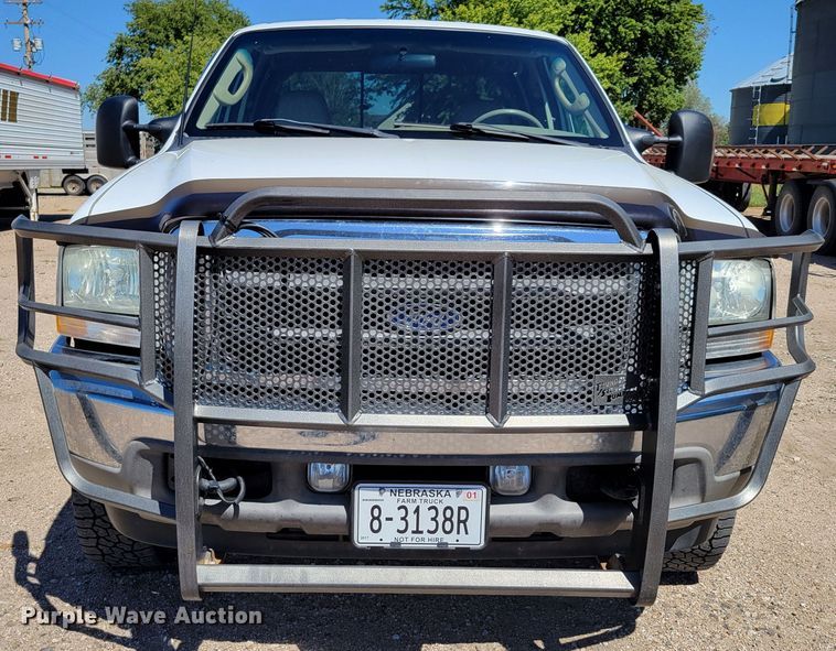 image for item DM8015 2003 Ford F250 Super Duty Lariat  Crew Cab pickup truck