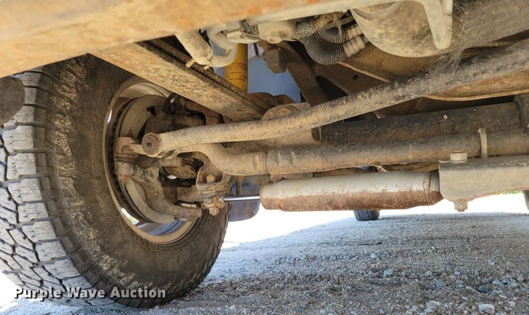 image for item DM8015 2003 Ford F250 Super Duty Lariat  Crew Cab pickup truck