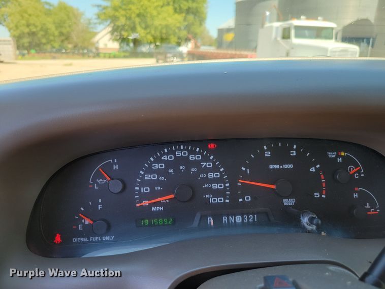 image for item DM8015 2003 Ford F250 Super Duty Lariat  Crew Cab pickup truck