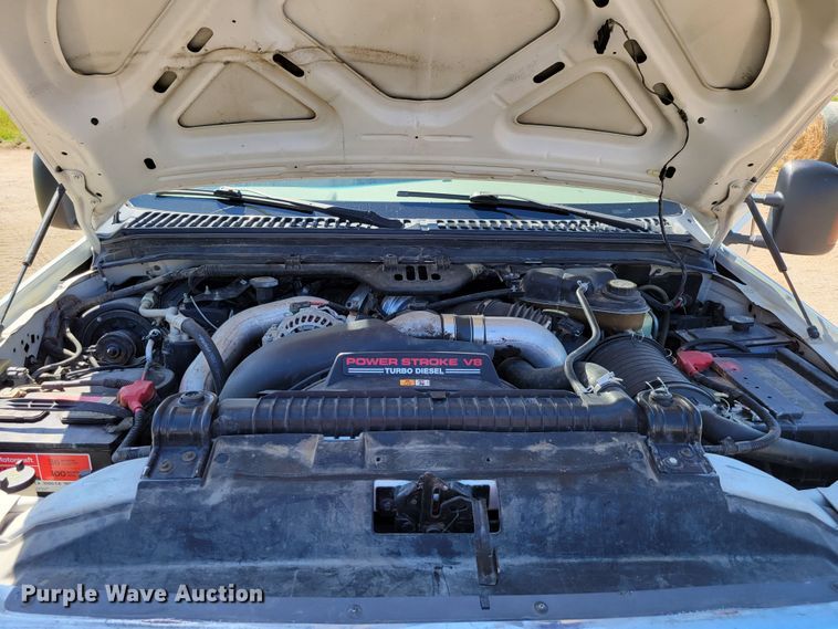 image for item DM8015 2003 Ford F250 Super Duty Lariat  Crew Cab pickup truck