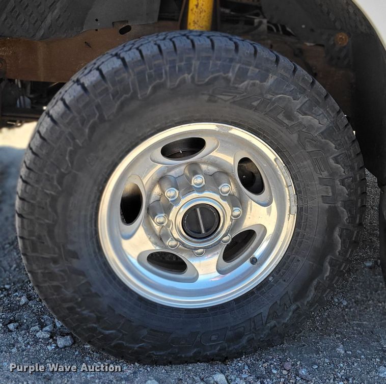 image for item DM8015 2003 Ford F250 Super Duty Lariat  Crew Cab pickup truck