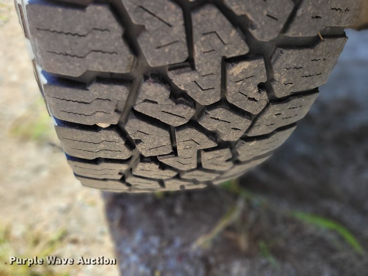 image for item DM8015 2003 Ford F250 Super Duty Lariat  Crew Cab pickup truck