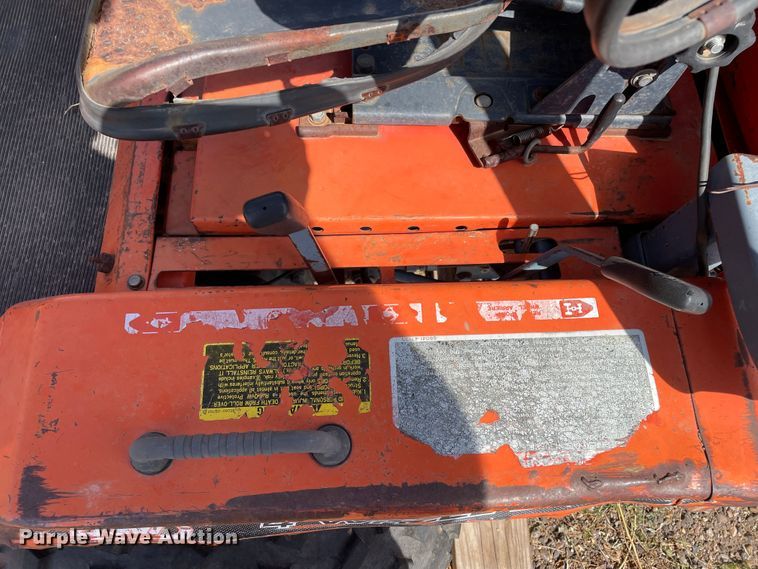 image for item DN5109 Kubota F2000  lawn mower