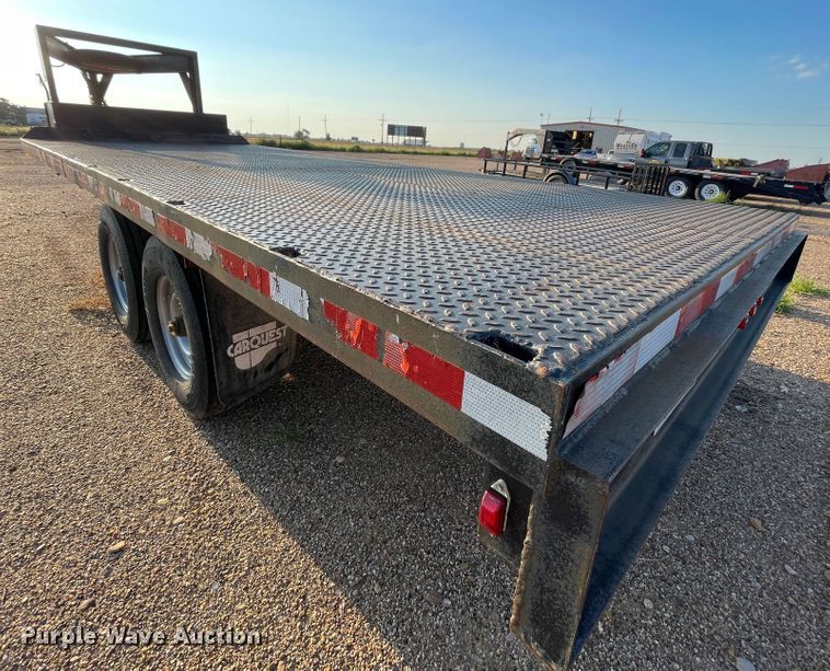 image for item DN5154 1999 Bohnert  flatbed trailer