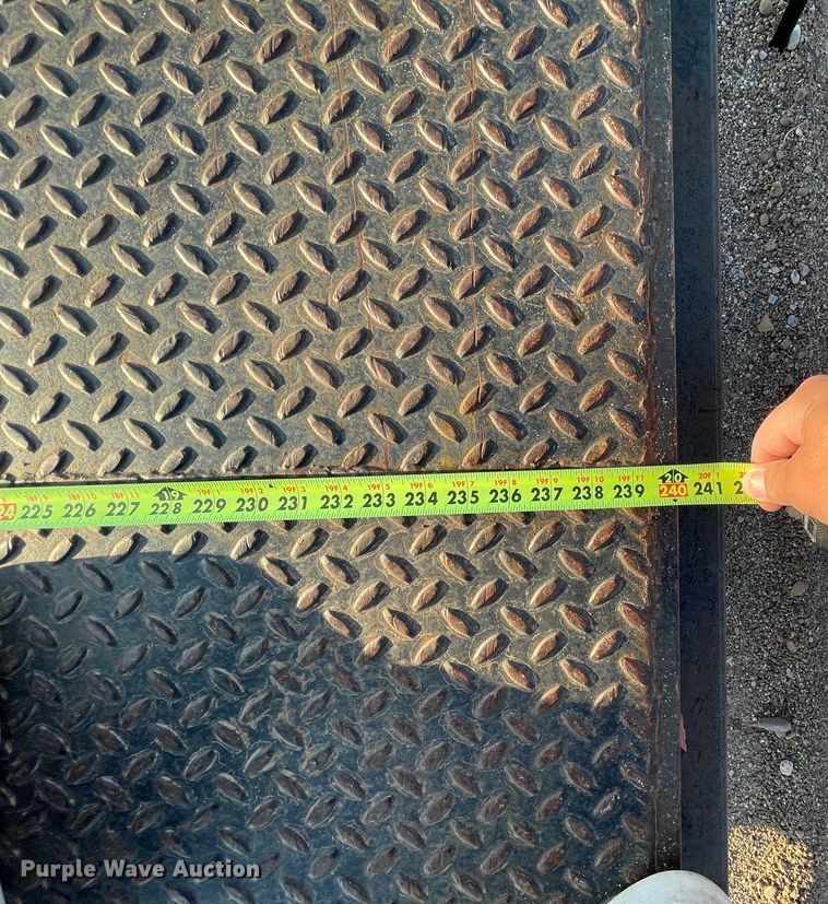 image for item DN5154 1999 Bohnert  flatbed trailer