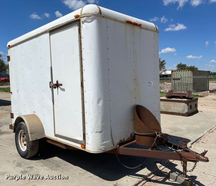 image for item DN5170 2002 Cary-On Cargo  enclosed cargo trailer