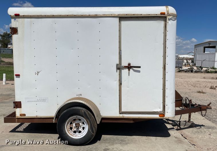 image for item DN5170 2002 Cary-On Cargo  enclosed cargo trailer