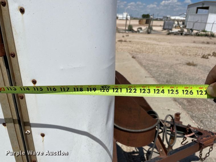 image for item DN5170 2002 Cary-On Cargo  enclosed cargo trailer