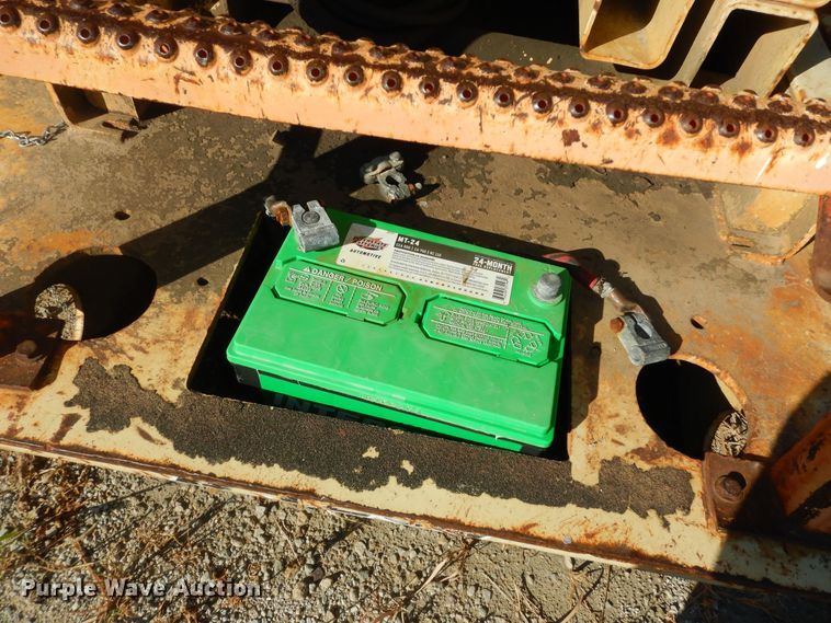 image for item DN6814 1996 JLG 33RTS  scissor lift