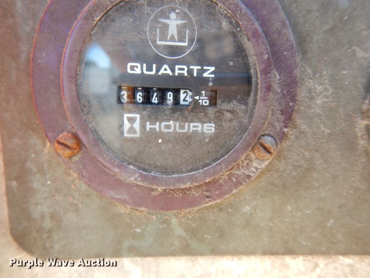 image for item DN6814 1996 JLG 33RTS  scissor lift