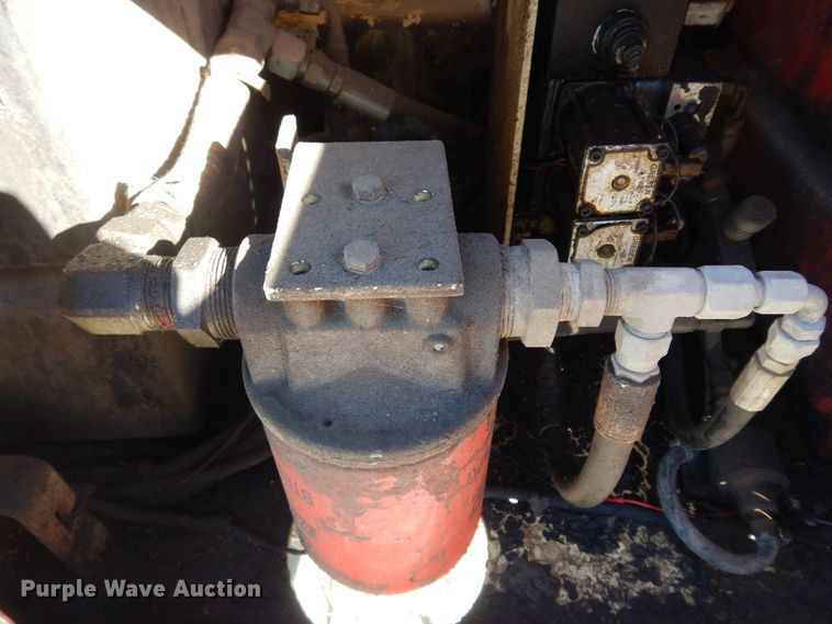 image for item DN6814 1996 JLG 33RTS  scissor lift