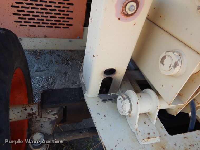 image for item DN6814 1996 JLG 33RTS  scissor lift