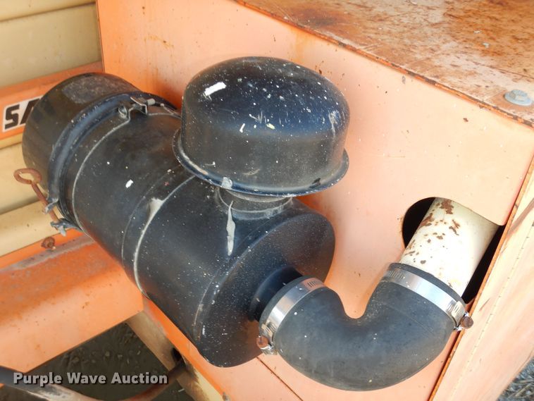 image for item DN6814 1996 JLG 33RTS  scissor lift