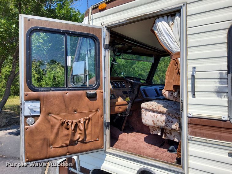 image for item DN6839 1984 Allegro  RV