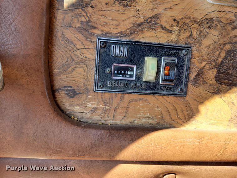 image for item DN6839 1984 Allegro  RV