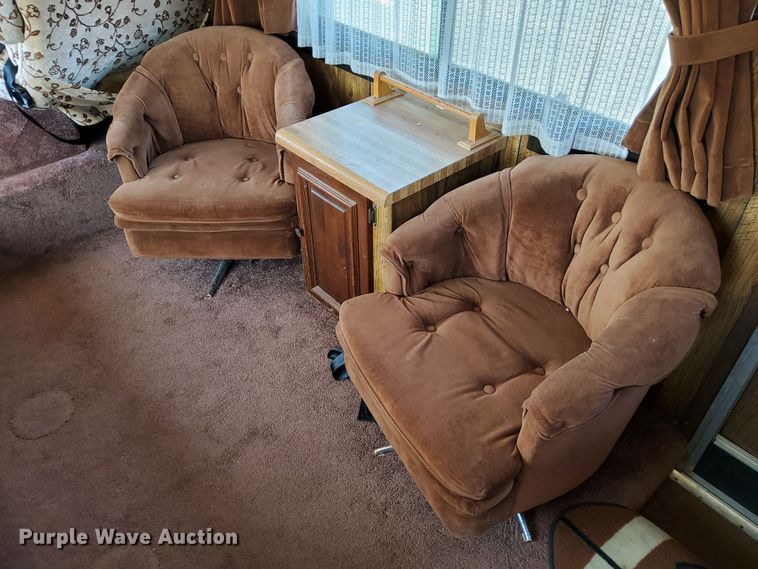 image for item DN6839 1984 Allegro  RV