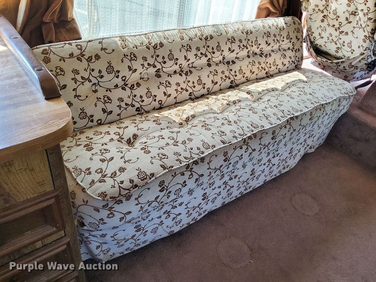 image for item DN6839 1984 Allegro  RV