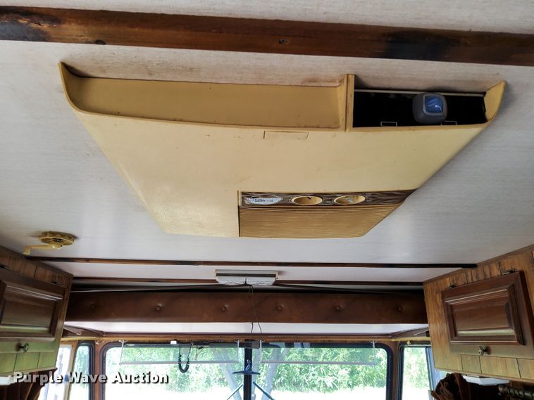 image for item DN6839 1984 Allegro  RV