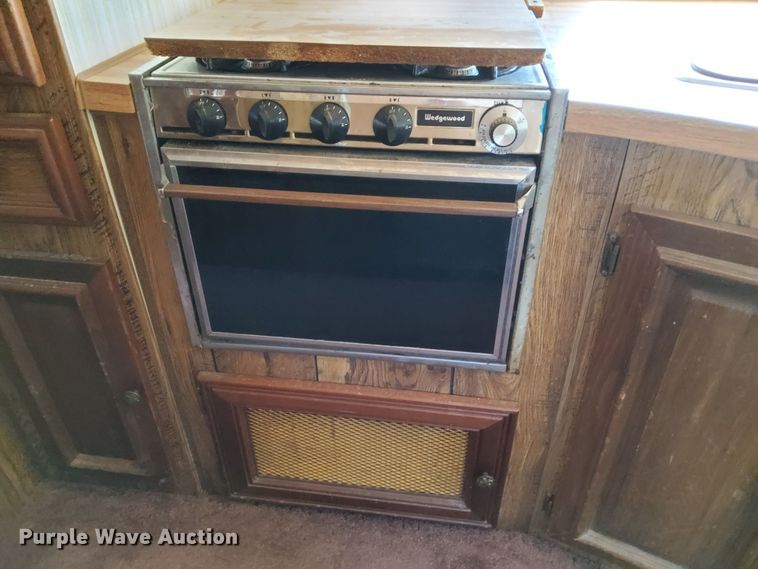 image for item DN6839 1984 Allegro  RV