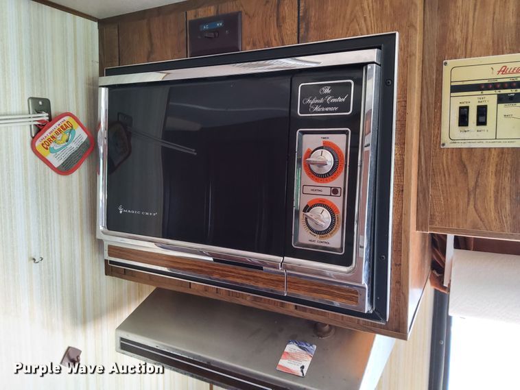 image for item DN6839 1984 Allegro  RV