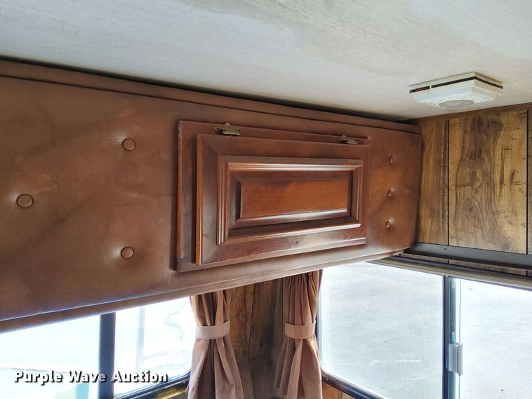 image for item DN6839 1984 Allegro  RV