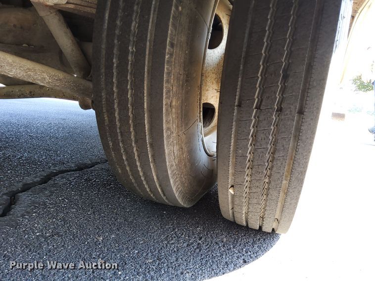 image for item DN6839 1984 Allegro  RV