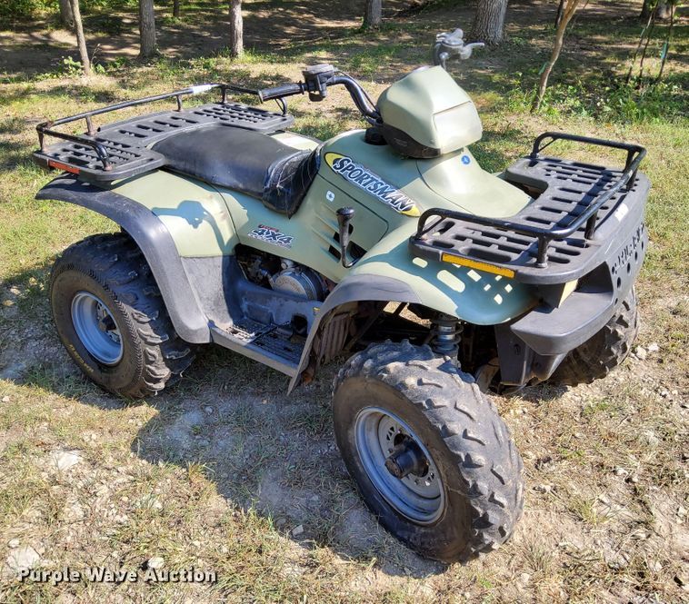 image for item DN6841 2002 Polaris Sportsman 400  ATV