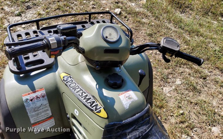 image for item DN6841 2002 Polaris Sportsman 400  ATV