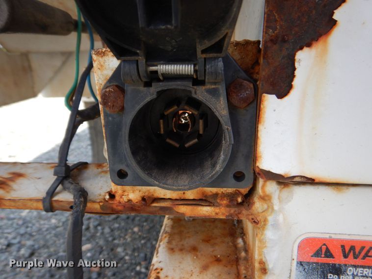 image for item DO1572 2006 Ford F550  bucket truck