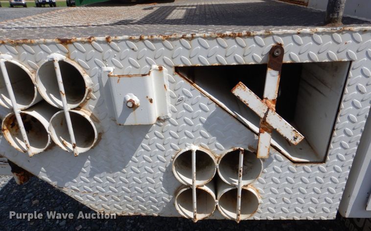 image for item DO1572 2006 Ford F550  bucket truck