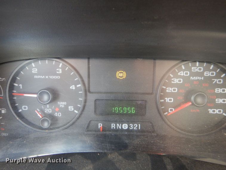 image for item DO1572 2006 Ford F550  bucket truck