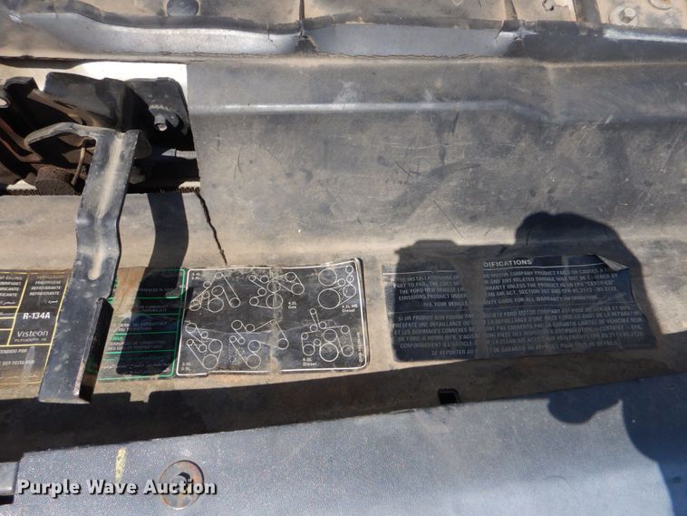 image for item DO1572 2006 Ford F550  bucket truck