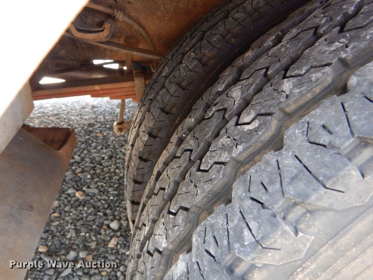 image for item DO1572 2006 Ford F550  bucket truck