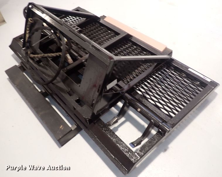 image for item DQ2869 Grademaster  skid steer land leveler