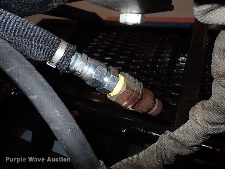 image for item DQ2869 Grademaster  skid steer land leveler