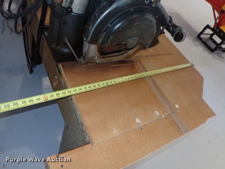 image for item DQ2870 DeWalt GE  radial arm saw