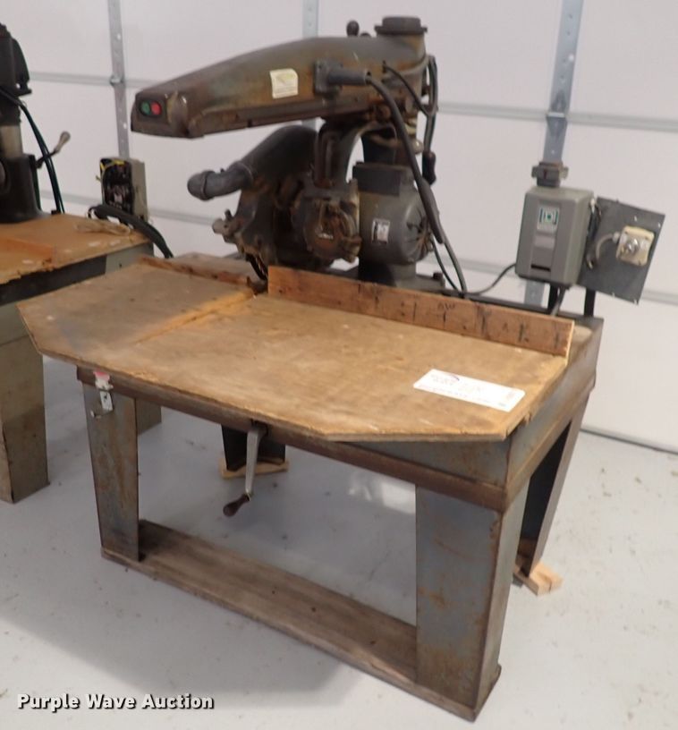 image for item DQ2871 DeWalt GE 632  radial arm saw