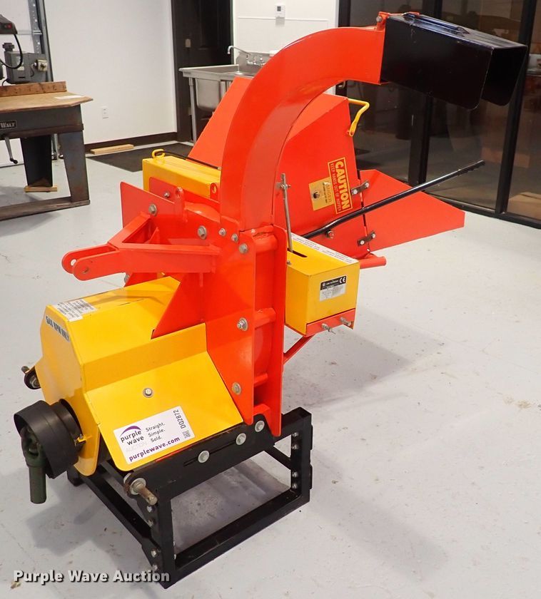 AgriMachinery WC8 wood chipper in Wichita, KS Item DQ2872 sold Purple Wave
