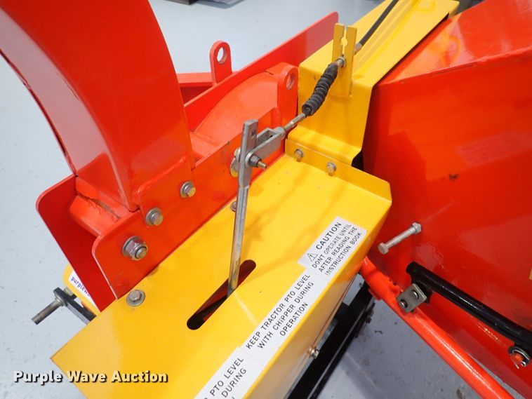 image for item DQ2872 Agri-Machinery WC-8  wood chipper