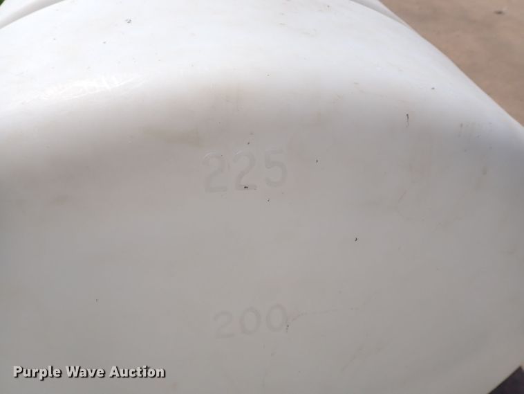 image for item DQ2924 Hydro seeder