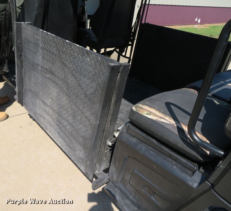 image for item DR0102 2017 Polaris Ranger XP  utility vehicle