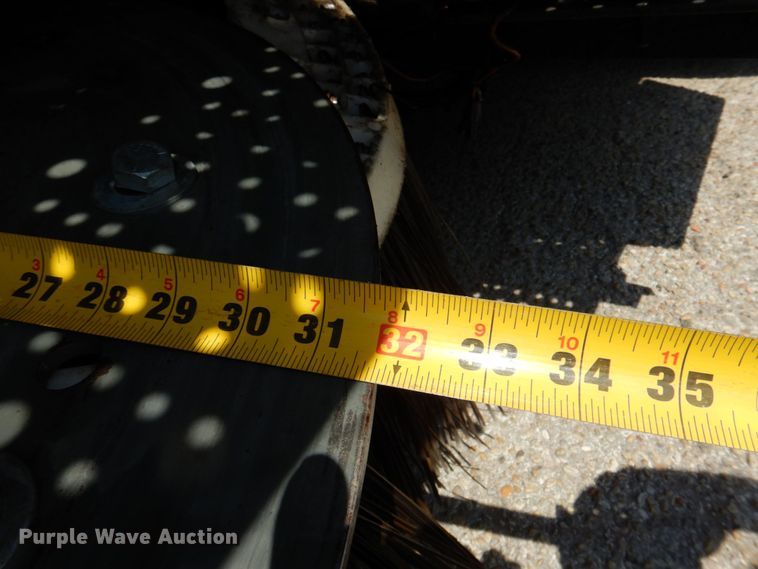 image for item DR2028 2007 Freightliner Business Class M2  street sweeper truck