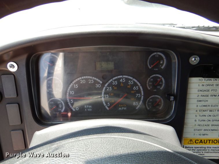 image for item DR2028 2007 Freightliner Business Class M2  street sweeper truck