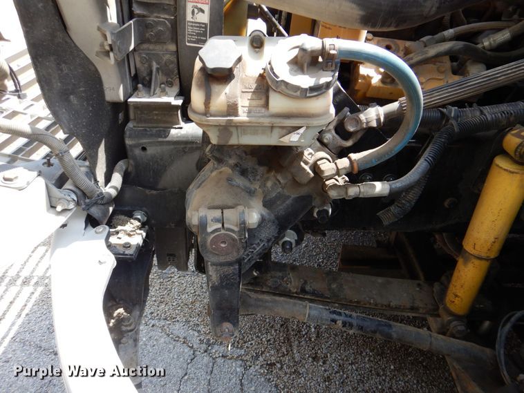 image for item DR2028 2007 Freightliner Business Class M2  street sweeper truck