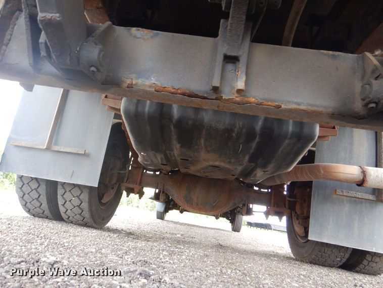 image for item DS8141 2012 Ford F450 Super Duty XL  box truck