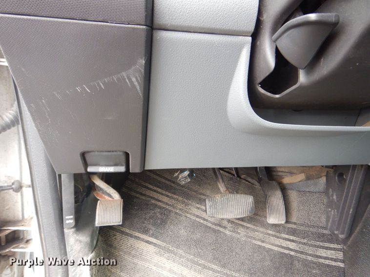 image for item DS8141 2012 Ford F450 Super Duty XL  box truck