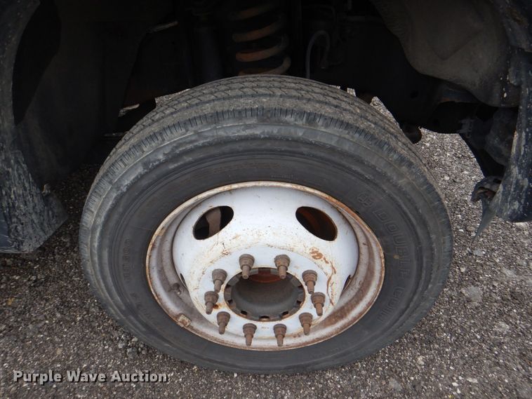 image for item DS8141 2012 Ford F450 Super Duty XL  box truck