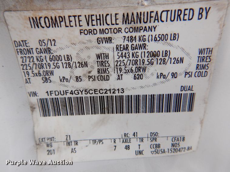 image for item DS8141 2012 Ford F450 Super Duty XL  box truck