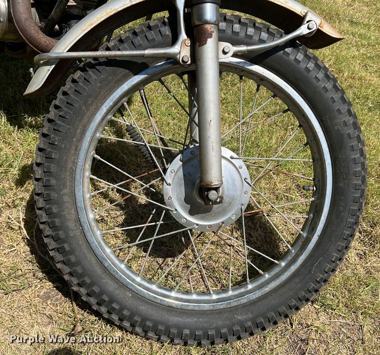 image for item GP9581 1978 Yamaha 175  motorcycle